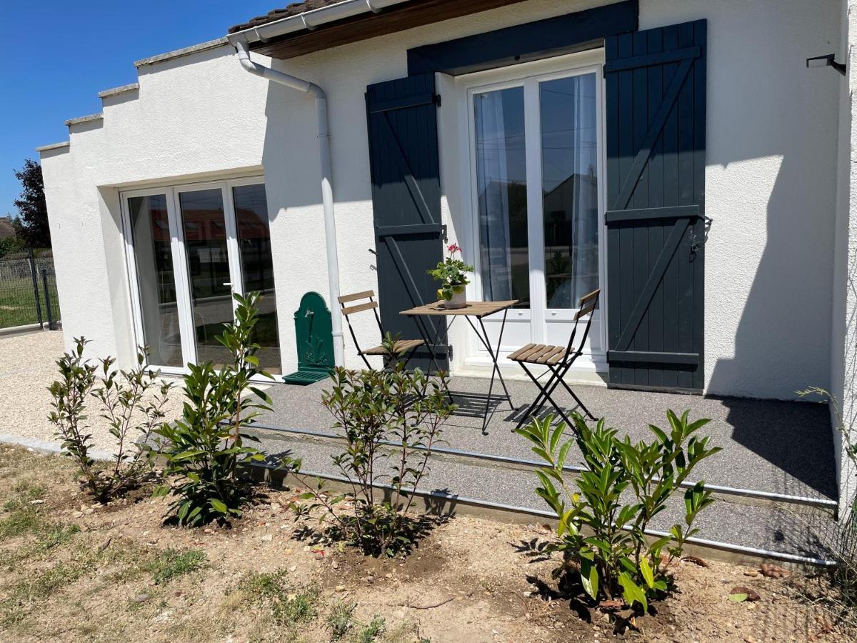 *** Domaine Des Noyers - Proche Centre Ville Châteauneuf-sur-Loire Exterior photo